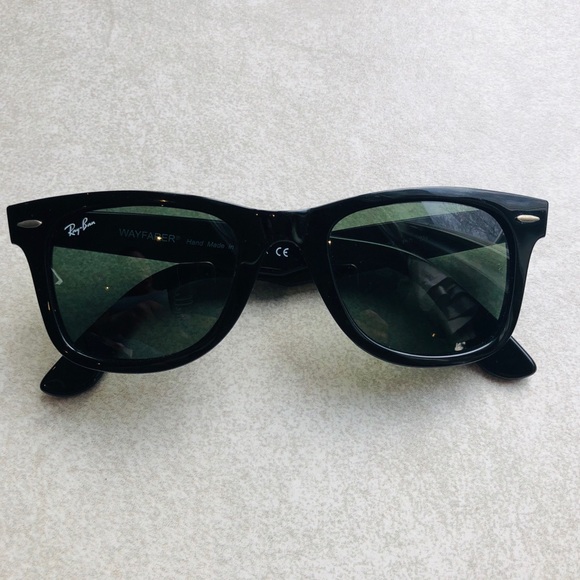 Ray-Ban Accessories - Ray Ban Wayfarer Unisex Black Sunglasses